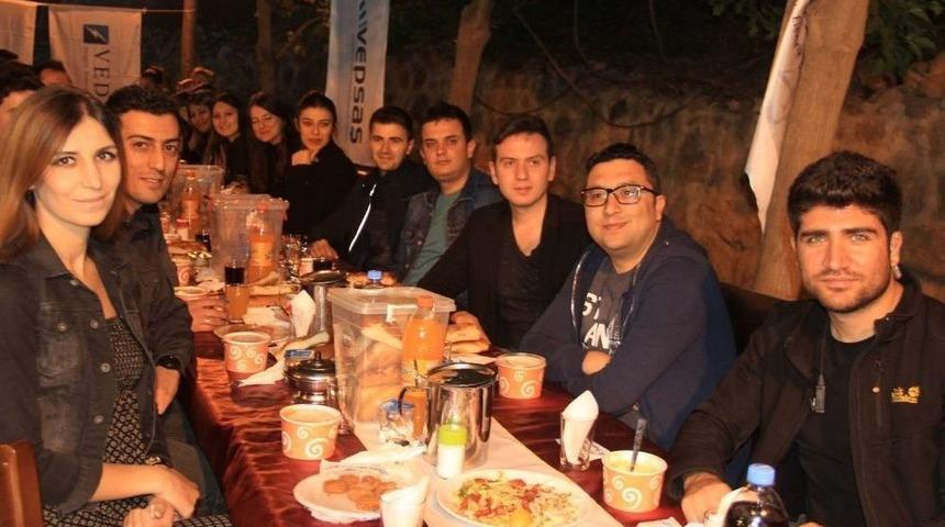 Hakkari Vedaş&rsquo;tan Personeline İftar Yemeği