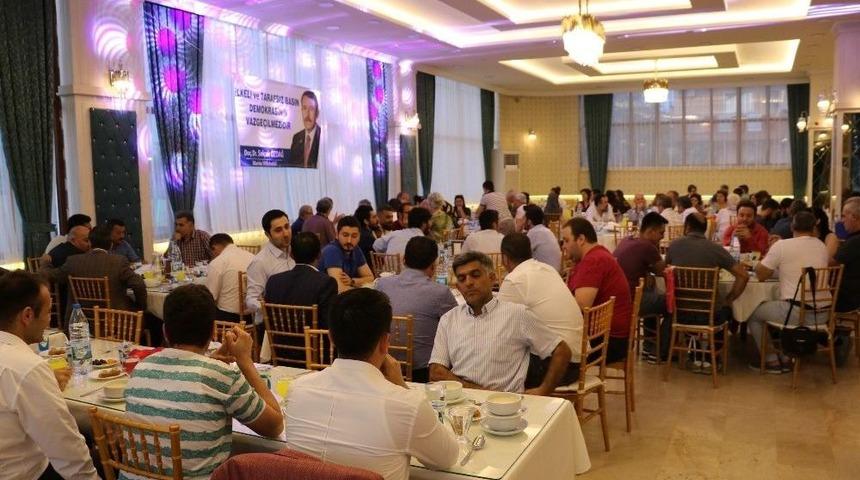Ak Parti&rsquo;li &Ouml;zdağ, &Ouml;zdağ, Basınla İftarda Buluştu