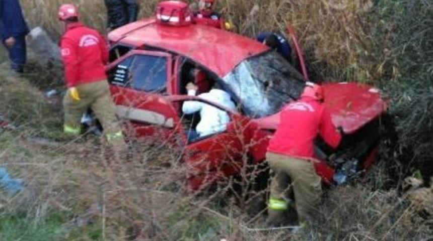 Ayvalık&rsquo;ta Trafik Kazası: 1 Yaralı