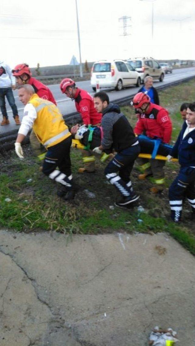 Ayvalık’ta Trafik Kazası: 1 Yaralı