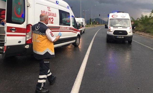 Tatvan’da Trafik Kazası: 3 Ölü 4 Yaralı
