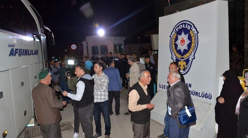 Umre Yerine Şanlıurfa&rsquo;ya G&ouml;t&uuml;r&uuml;ld&uuml;ler