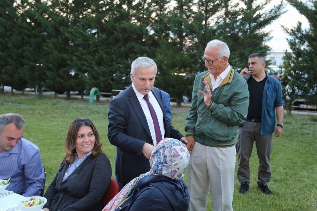 Kayseri&rsquo;de Yaşayan Karadenizliler İftar Yemeğinde Bir Araya Geldi