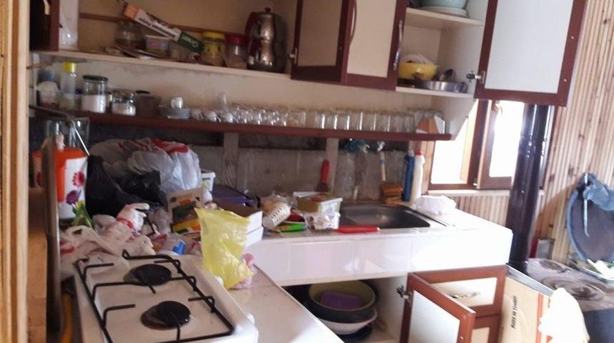 Pkk’lı Teröristler Yaylada Girilmedik Ev Neredeyse Bırakmamışlar