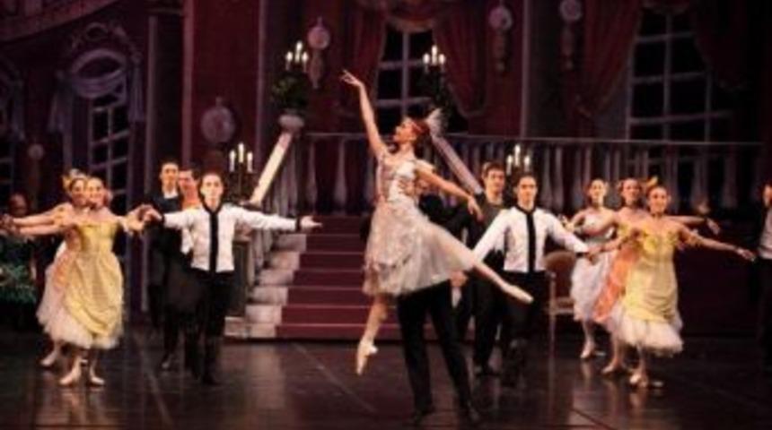 Opera Ve Baleye İlgi Arttı