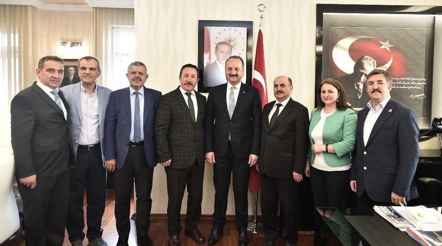 Taşköprüler Akgül’ü Makamında Ziyaret Etti