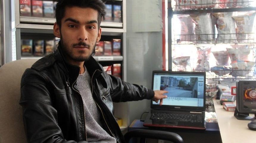 Ağa&ccedil; 2 &Ccedil;ocuğun Hayatını Kurtardı