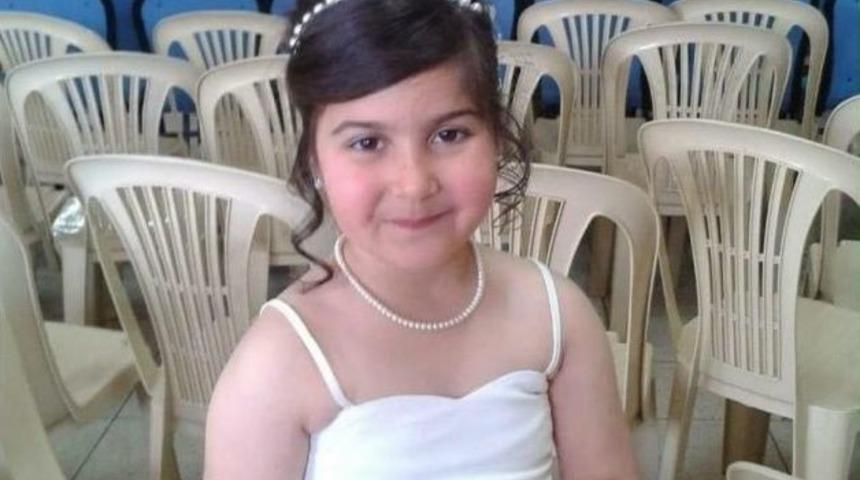 Giresun&rsquo;da S&uuml;r&uuml;c&uuml;n&uuml;n &Ccedil;arpıp Ka&ccedil;tığı K&uuml;&ccedil;&uuml;k Kız Hayatını Kaybetti