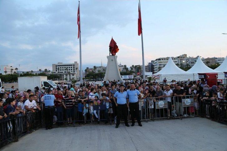 Hatay’da Her Gün Bin 500 Kişi İftara Koşuyor G3