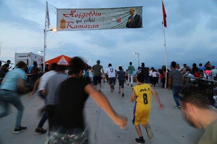 Hatay’da Her Gün Bin 500 Kişi İftara Koşuyor G4