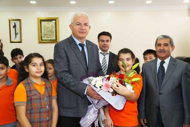 Torbalı&rsquo;da Festival Tadında &Ccedil;ocuk Oyunları Şenliği 2