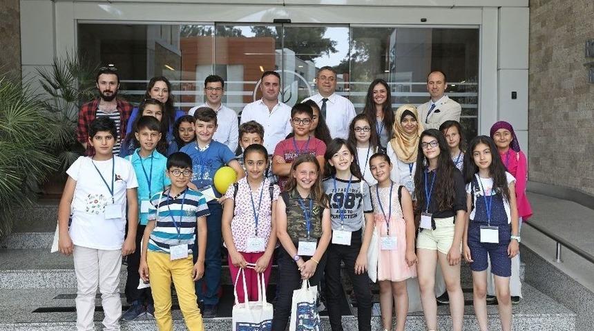 Minikler &Uuml;niversiteli Oldu