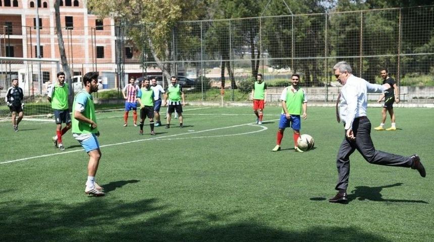 Sosyal Medya Fenomeni Rektör