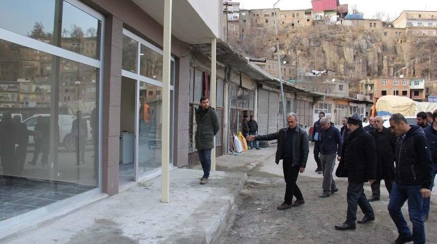 Vali Ustaoğlu, Belediye Çalışmalarını İnceledi