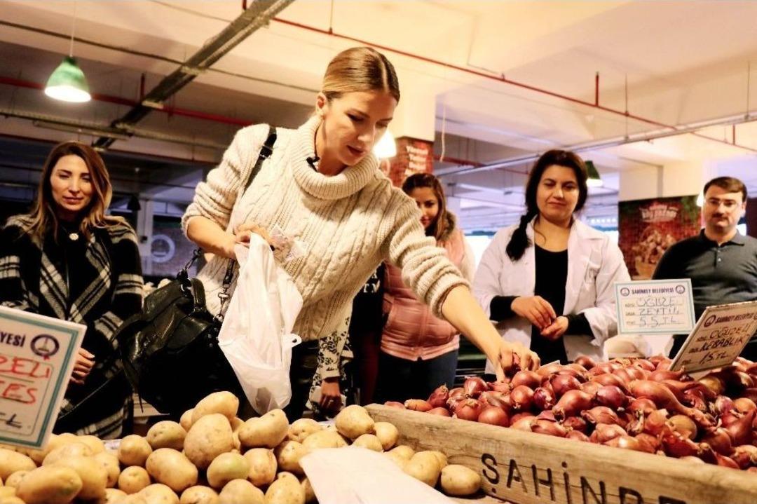 Ivana&rsquo;dan Sert Pazarlık