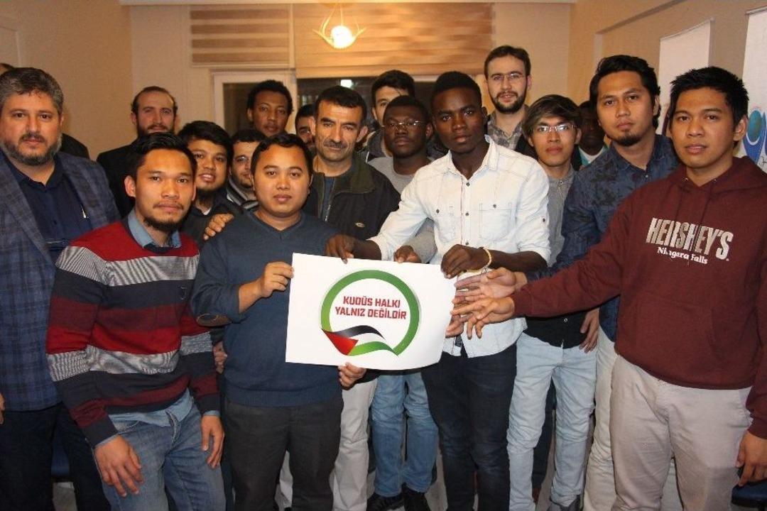 (&ouml;zel Haber) Yabancı &Ouml;ğrencilerden, T&uuml;rkiye&rsquo;ye &lsquo;kud&uuml;s&rsquo; Teşekk&uuml;r&uuml;