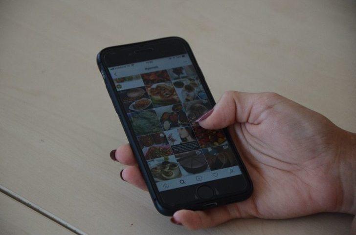 Yiyecekleri Sosyal Medyada Değil, Sofrada Paylaşın G5