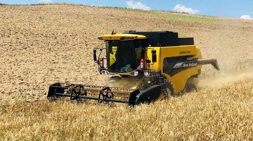 Sungurlu&rsquo;da İlk Arpa Hasadı Yapıldı