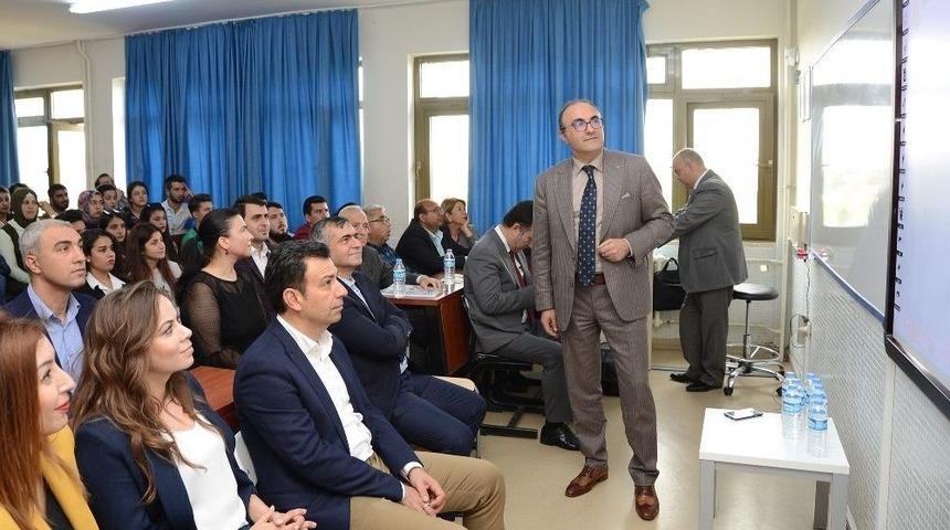 Me&uuml;&rsquo;de, &rsquo;t&uuml;rkiye&rsquo;de Tehlikeli Madde Uygulamaları Ve Kombine Taşımacılık Eğitimi&rsquo; Verildi