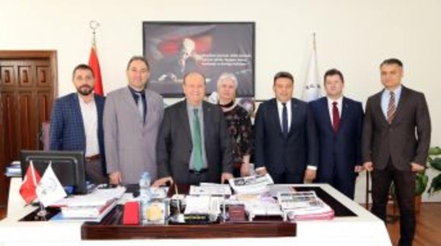 İnşaat M&uuml;hendisleri Odası Yeni Y&ouml;netiminden Başkan &Ouml;zakcan&rsquo;a Ziyaret