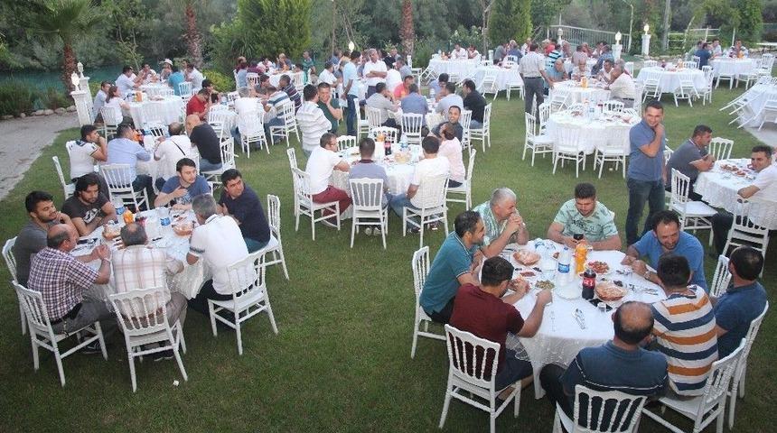 Tes-iş&rsquo;ten İş&ccedil;ilere İftar