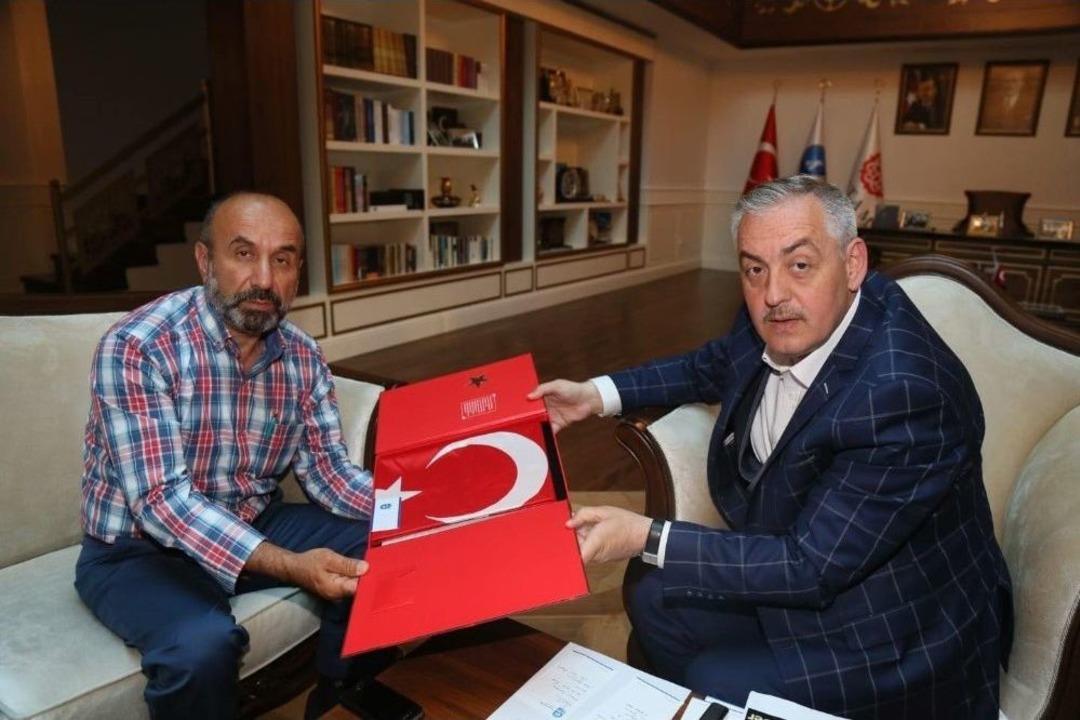 Afrin Şehidi Musa &Ouml;zalkan&rsquo;ın Ailesinden Duygulandıran Ziyaret