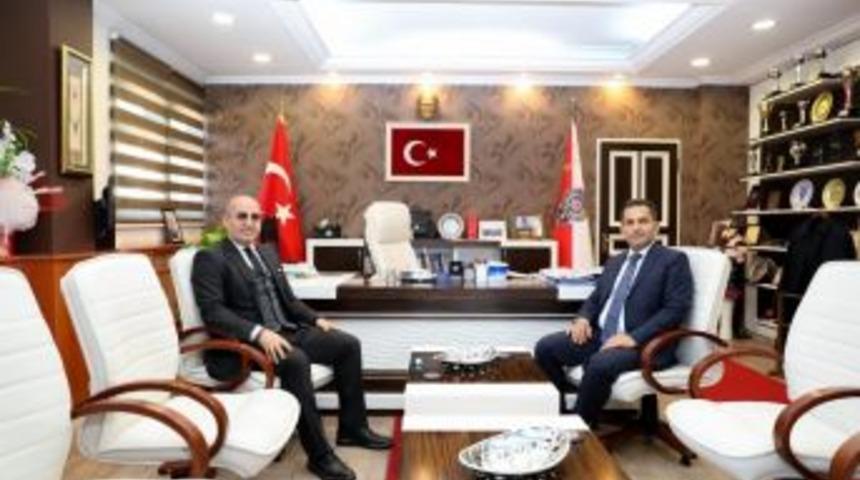 Zengin, Emniyet M&uuml;d&uuml;r&uuml; Ziyaret Etti