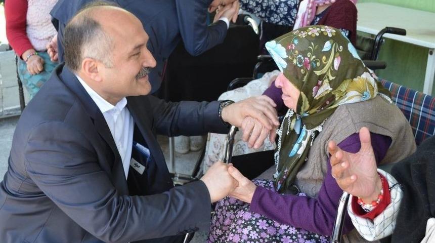 Usta&rsquo;dan Birlik Ve Beraberlik Vurgusu