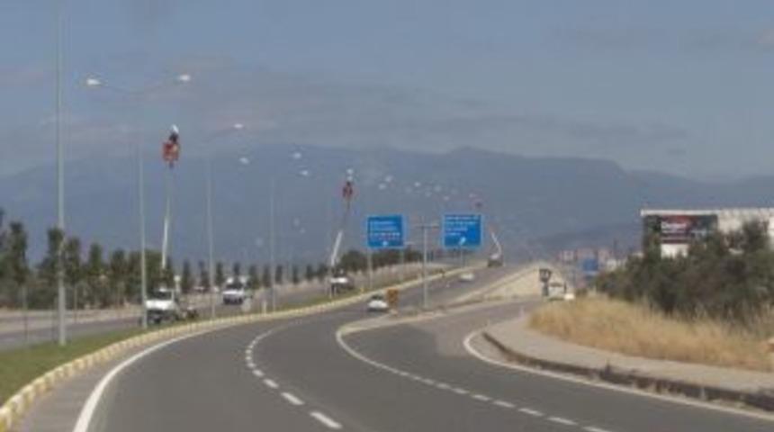 Edremit Caddeleri Işıl Işıl