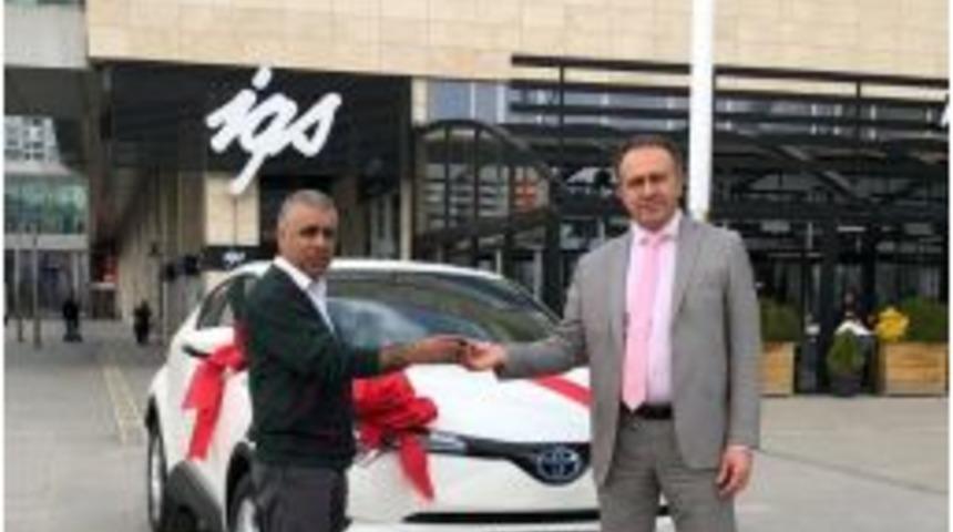 Laptoptan Yılın Otomobili &Ccedil;ıktı