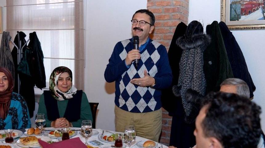 Başkan Tiryaki, Mahalle Sakinleriyle Buluşmaya Devam Ediyor