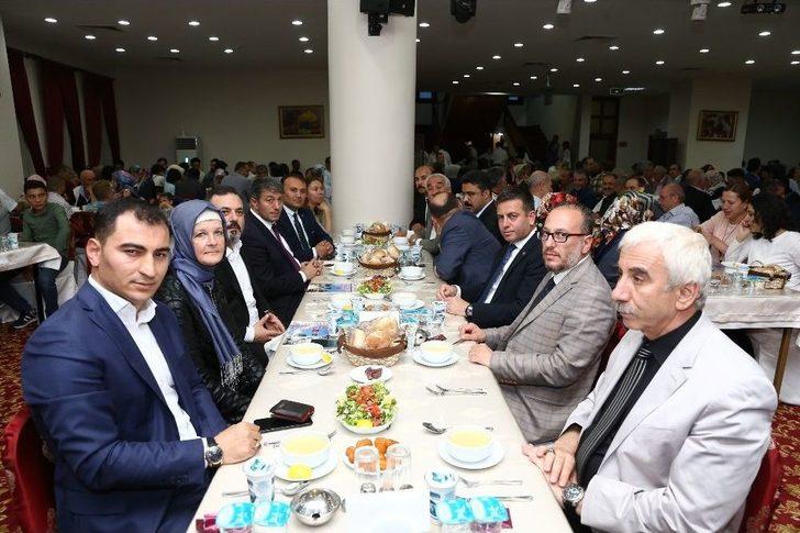 Ak Parti Milletvekili Adayı Barış Aydın: "ankara Sanayisi İle Geleceğin Dünya Kenti” G4