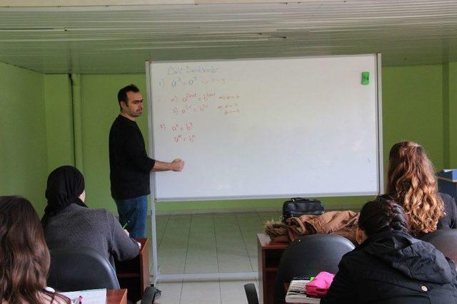 Nazilli Belediyesi’nin Eğitime Destek Zinciri Büyüyor