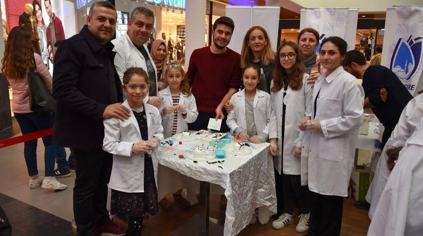 Minikler Aileleriyle Deney Yaptı