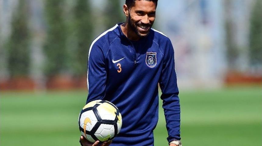 Gael Clichy: &ldquo;kendi Oyunumuzu Oynarsak Galatasaray Ma&ccedil;ından İstediğimizi Alırız&rdquo;
