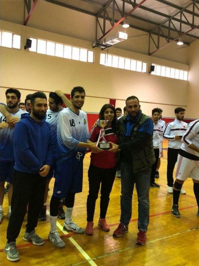 Harran Üniversitesi Basketbol Takımı 1. Lig’de