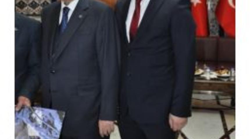 Mhp B&uuml;y&uuml;kşehir Meclis &Uuml;yesi Garip, Bah&ccedil;eli&rsquo;yle Bir Araya Geldi