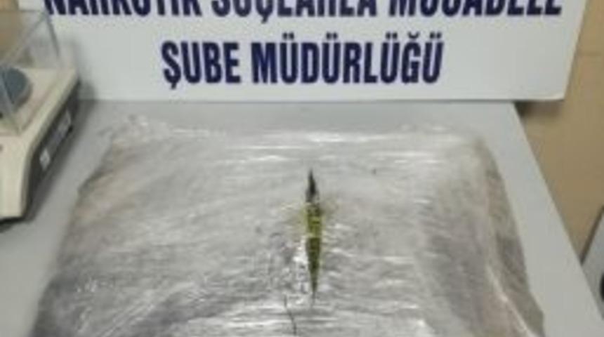 Batman&rsquo;da 2 Kilo 500 Gram Esrar Ele Ge&ccedil;irildi