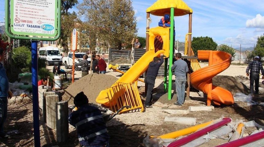 B&uuml;y&uuml;kşehir&rsquo;den Kumluca&rsquo;ya &Ccedil;ocuk Parkı