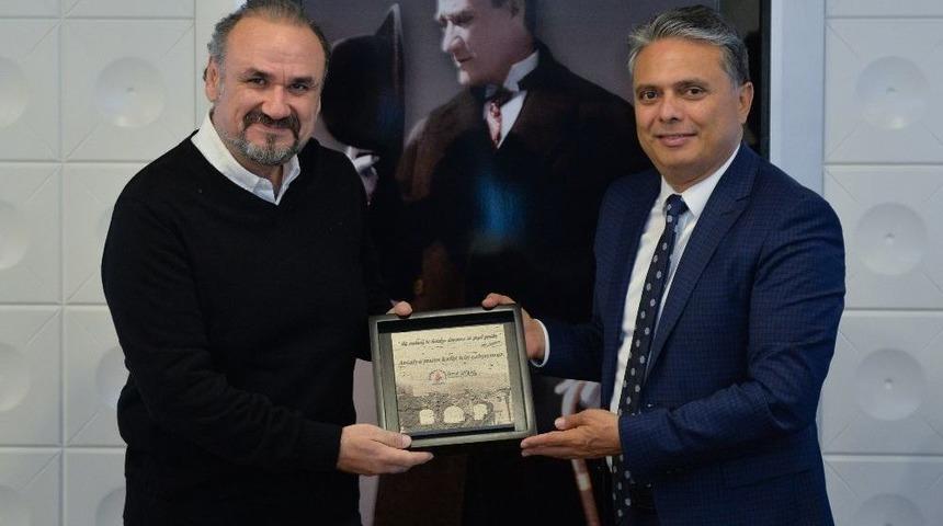 Gen&ccedil;lik Orkestrası Solistlerine Plaket