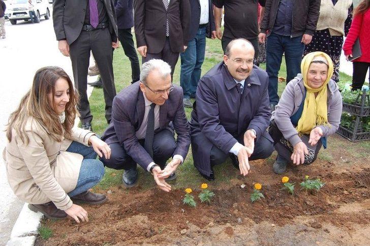 (özel Haber) Bitlis, Ahıskalı Kadınların Eliyle Güzelleşiyor G1