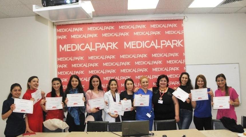 Sağlık&ccedil;ılara Yeni Doğan Eğitimi