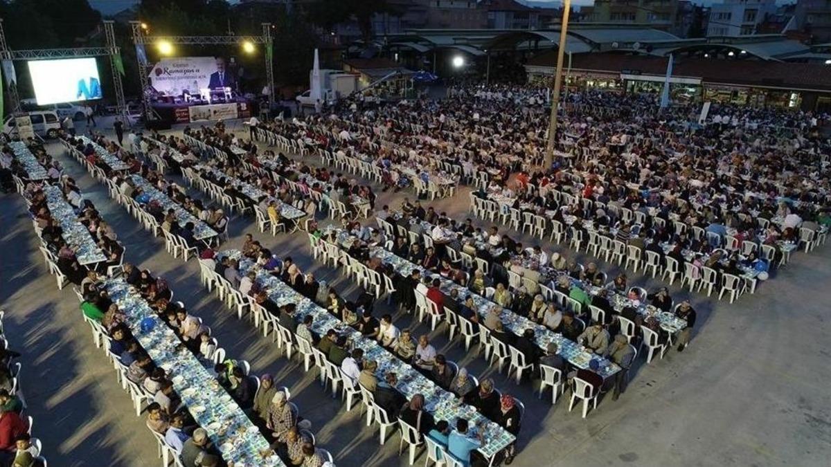 G&ouml;n&uuml;l Sofrası Bu Kez Bigadi&ccedil;&rsquo;de Kuruldu