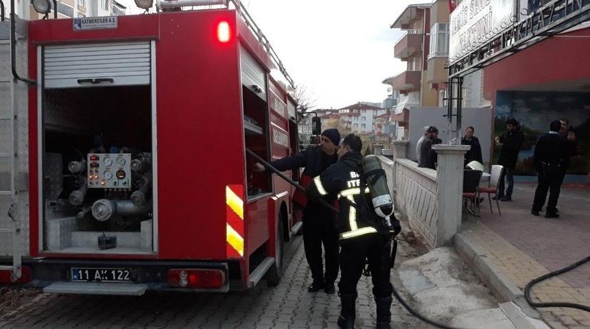 Bilecik’te Fritözden Kaynaklanan İş Yeri Yangını