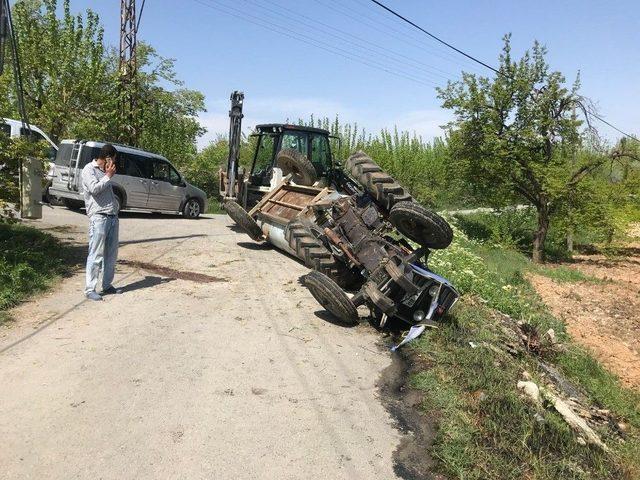 Direksiyon Başında Kriz Geçiren Sürücü Öldü