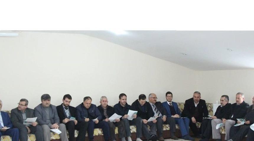 Din G&ouml;revlileri İstişare Ve Bilgilendirme Toplantısında Bir Araya Geldi