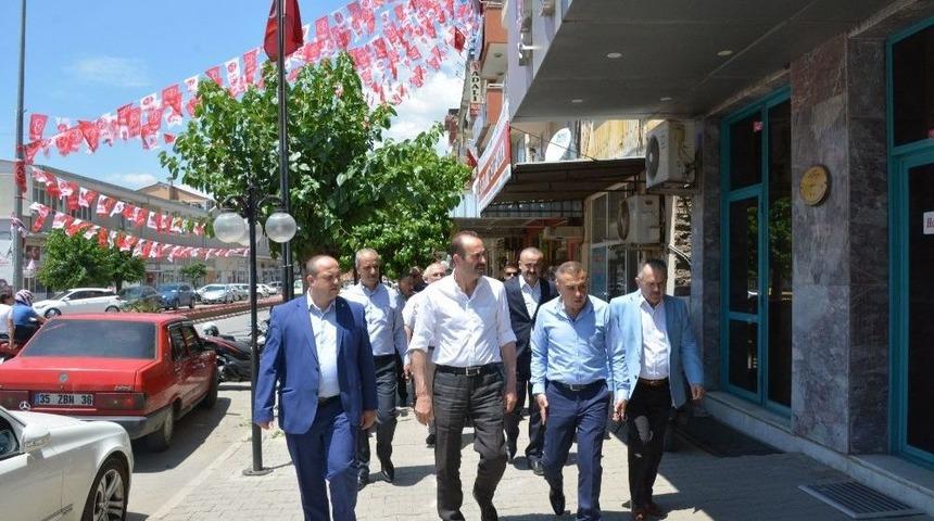 Mhp’li Osmanoğlu Ödemiş’te Pazarcılarla Buluştu