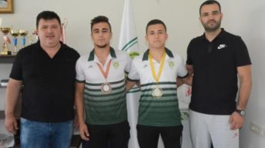 Balkan Şampiyonları Manisa&rsquo;nın Gururu Oldu