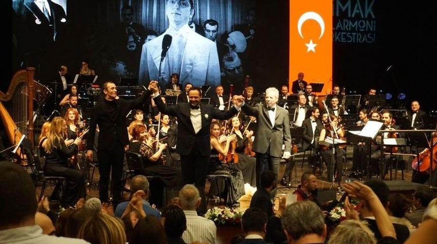 Mersin, Zeki M&uuml;ren Şarkılarıyla Nostalji Yaşadı