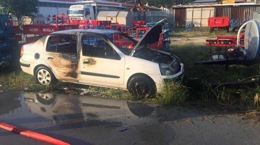 Muğla&rsquo;da Ara&ccedil; Yangını